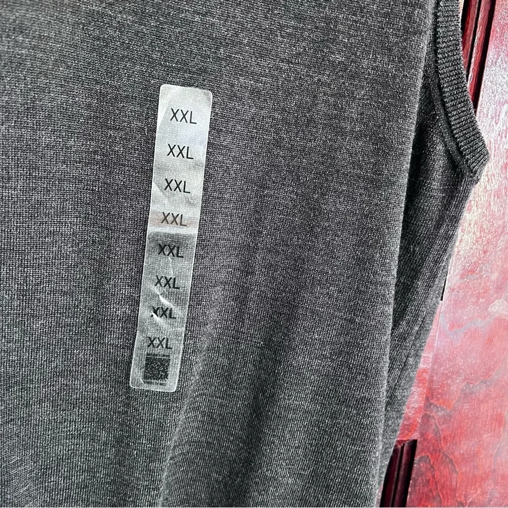 Piombo Men’s 100% Merino Wool Sweater Vest Gray size XL NWT - Picture 5 of 9